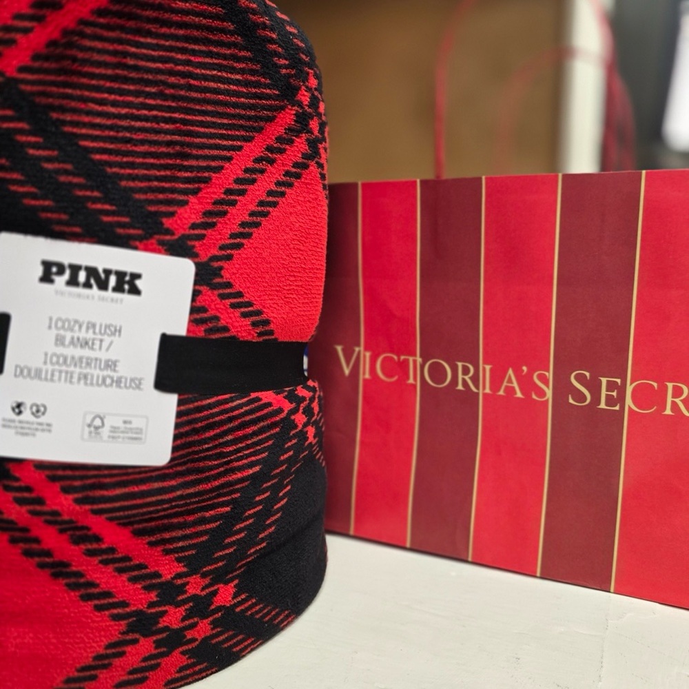 PINK Victoria's Secret Red and Black Plaid Blanket